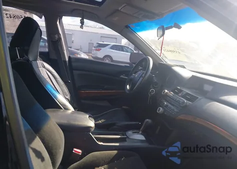 2011 Honda Accord 2.4 Ex из США, поврежденный, VIN 1HGCP2F70BA012611